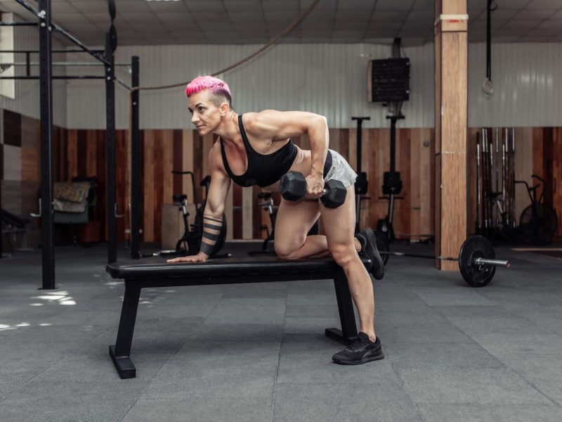 Kick back: il segreto per tonificare glutei e gambe in pochi minuti al giorno
