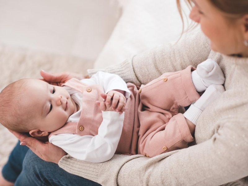 I segreti per far addormentare un neonato in modo tranquillo e sicuro: ecco cosa fare