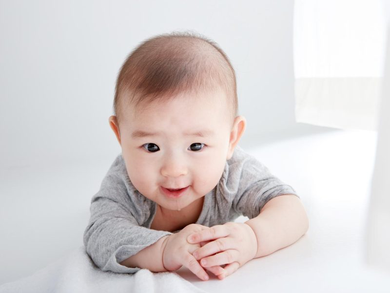 Come fasciare un neonato: la guida completa per genitori perfetti