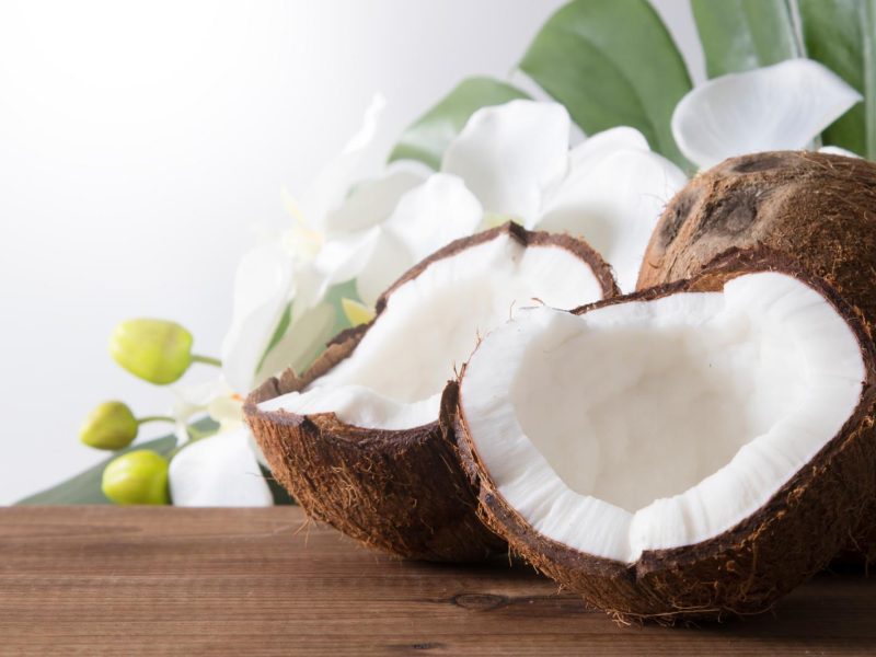 Svelato il vero rapporto tra cocco e linea: il cocco fa ingrassare o no?