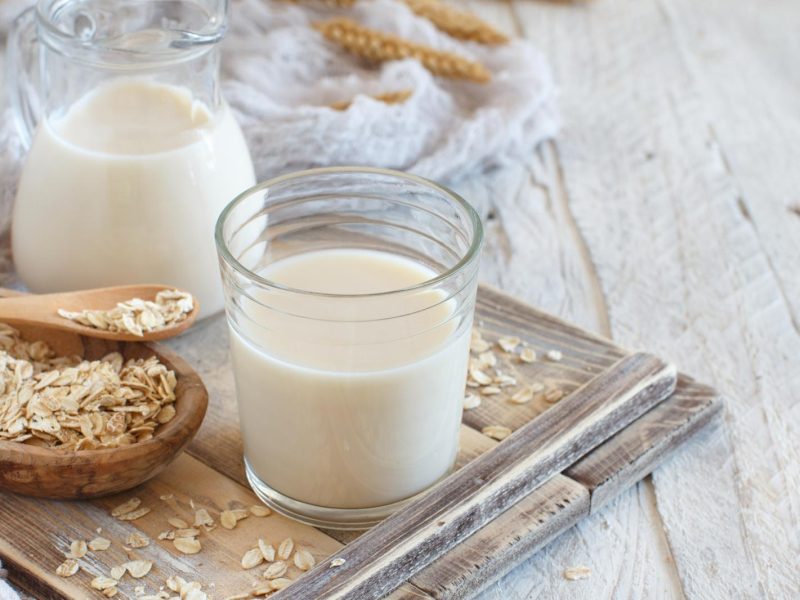 Latte di avena: il segreto per dimagrire o un inganno per la linea?